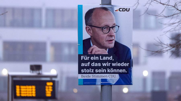 Пенсионная реформа угрожает развалом правящей коалиции Мерца – «Bloomberg»